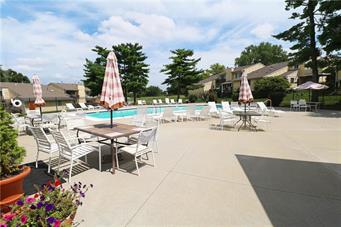 Townhouse Pool